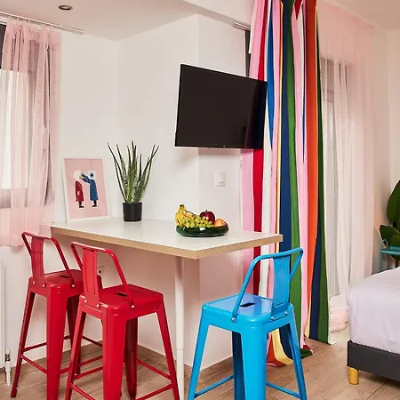 Superstudio Pop Art With Free Parking Space By Binobi! *