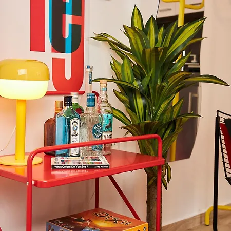 Superstudio Pop Art With Free Parking Space By Binobi! Apartment *