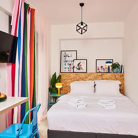Superstudio Pop Art With Free Parking Space By Binobi! Thessaloniki
