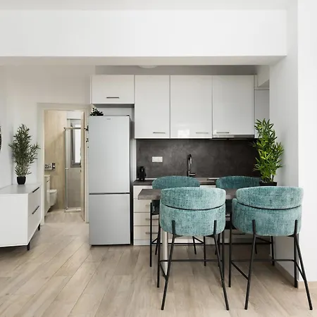 Appartement Superstudio Pop Art With Free Parking Space By Binobi!