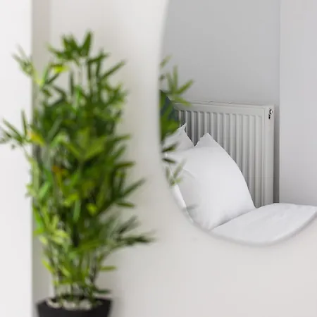Appartement Superstudio Pop Art With Free Parking Space By Binobi! *