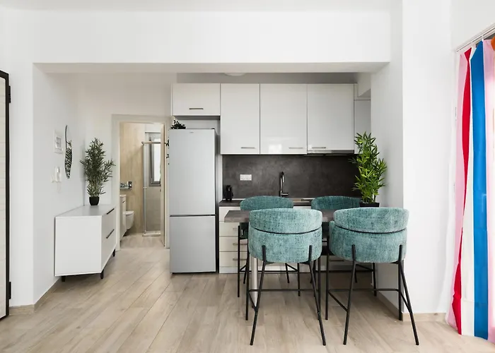 Appartement Superstudio Pop Art By Binobi!