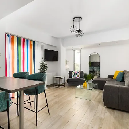 Superstudio Pop Art With Free Parking Space By Binobi! * סלוניקי